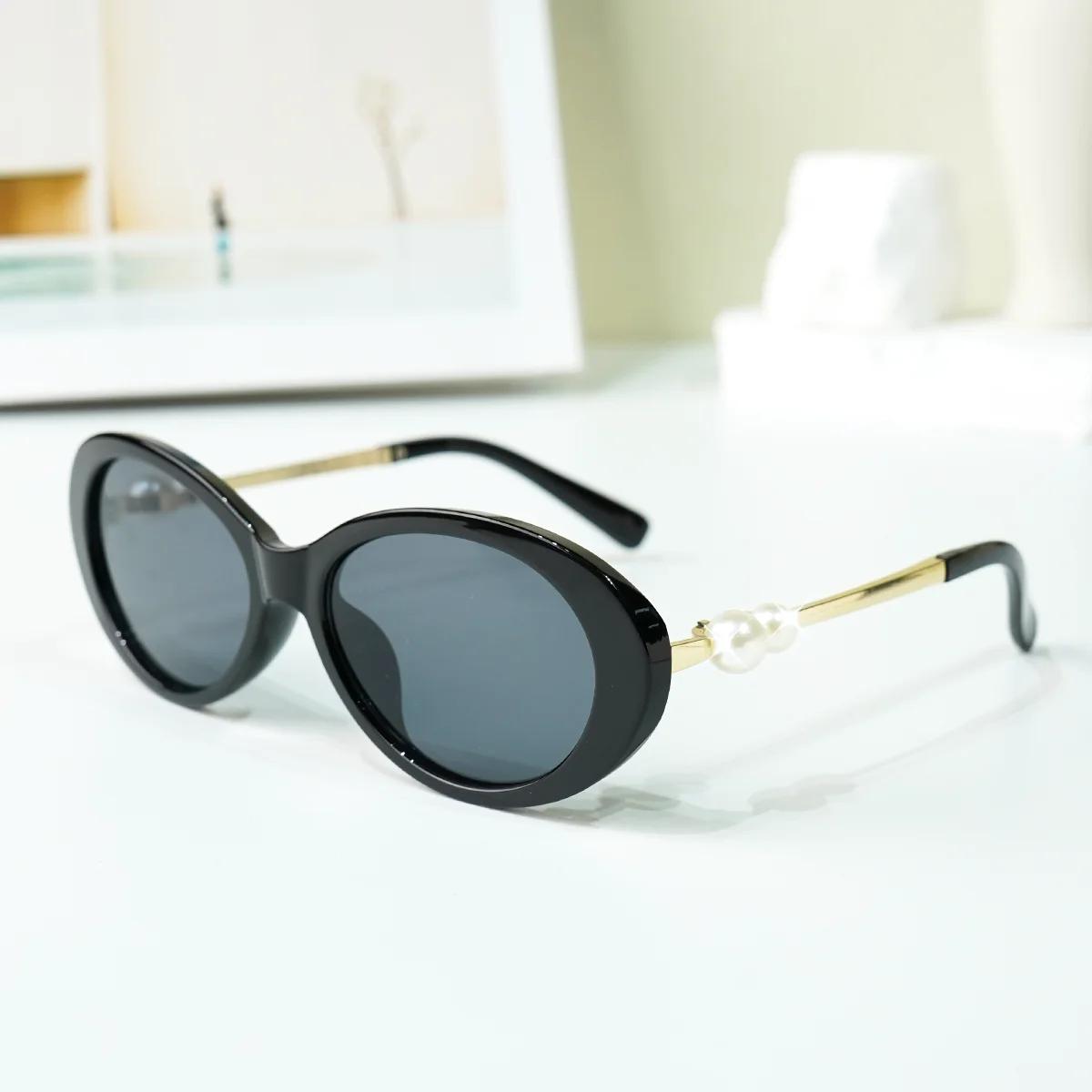 Y2K Oval Frame Pearl Fashion Sunglasses , Trendy Eyewear for Men and Women,retro Eyeglasses