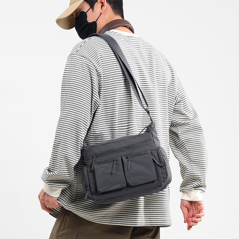 Lightweight Shoulder Bag Multi-Layer Large Capacity Commuter Crossbody Bag Nylon Bag