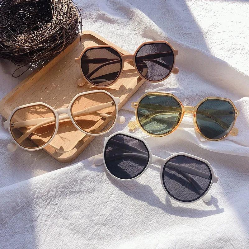 Fashion Candy Color Vintage Square Eyewear Small Frame Women Sunglasses Fashion Accessory Oculos De Sol