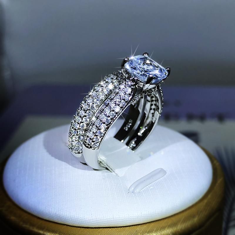 Copper High Quality Fashion Double Ring For Couple White Zircon Super Flash Ring Birthday Party Jewelry Gift