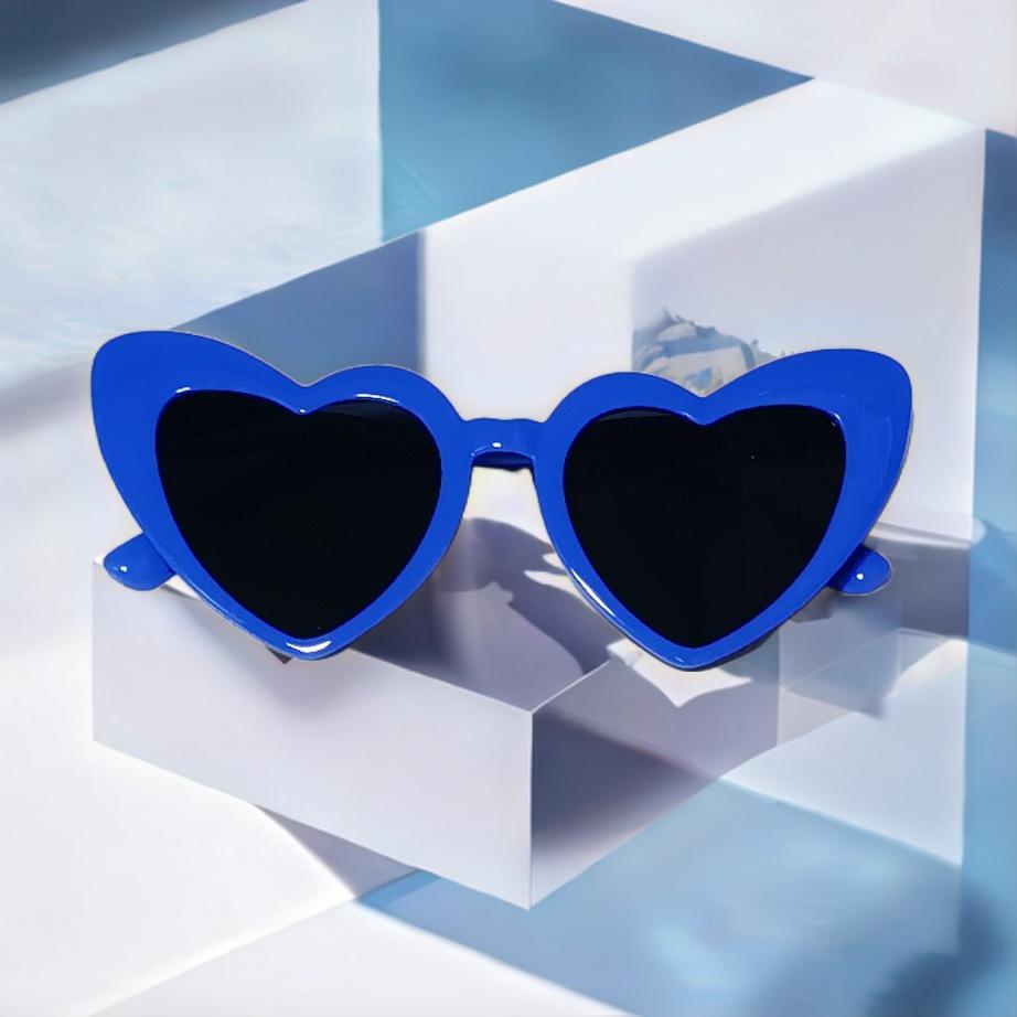 Heart-Shaped Anti-UV Fashion Sunglasses - 2025 European & American Style Sun Protection Glasses