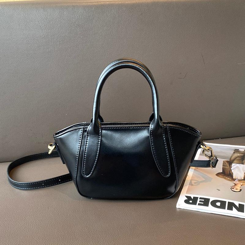 Prémiová první vrstva olejová voskovaná hovězí kůže jednoramenná crossbody taška na knedlíky taška s křídly textura přenosná taška pro dojíždějící pravá kůže dámská taška