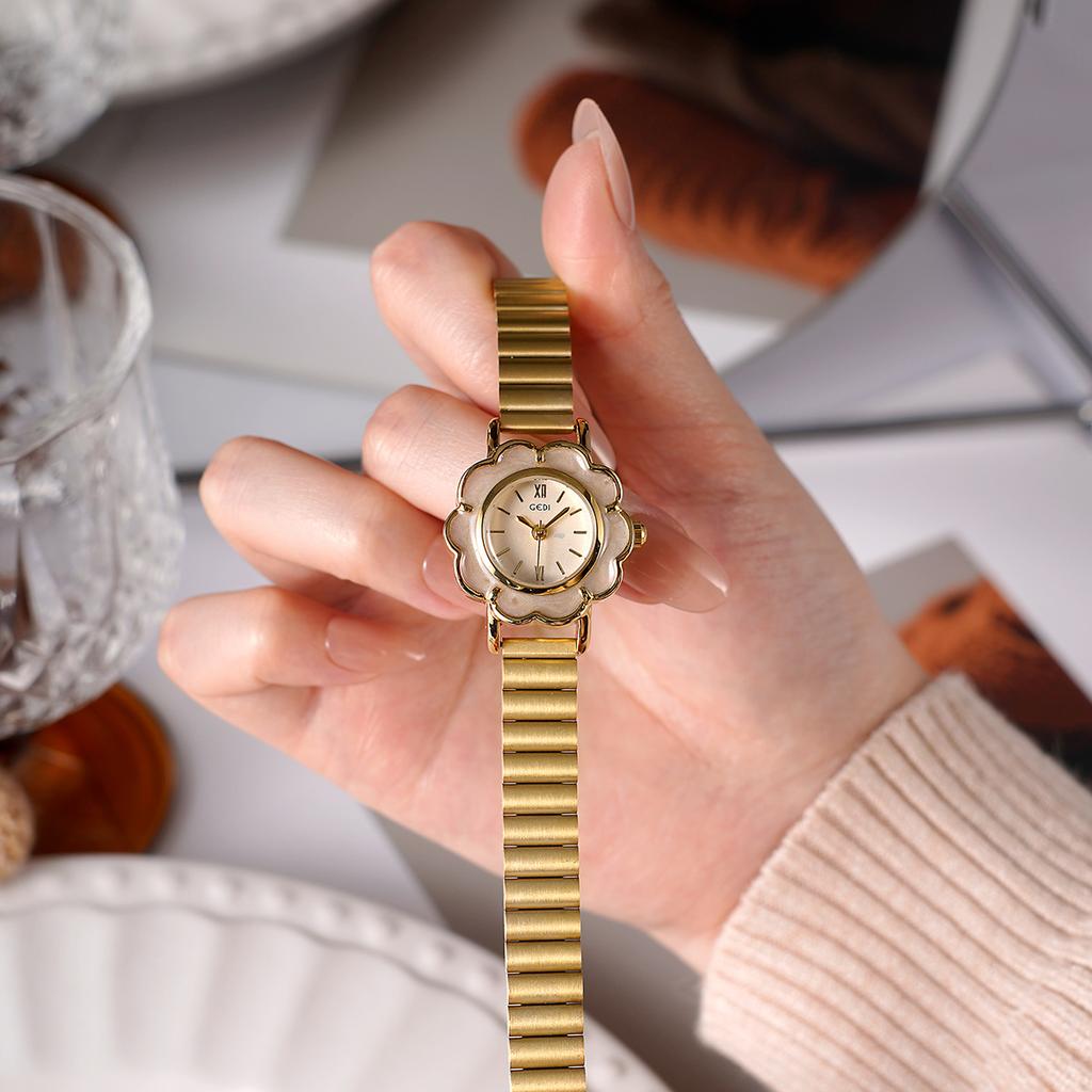 High-Value Retro Petal Bamboo Belt Women'S Watch Niche High-End Waterproof Steel Belt Quartz Watch