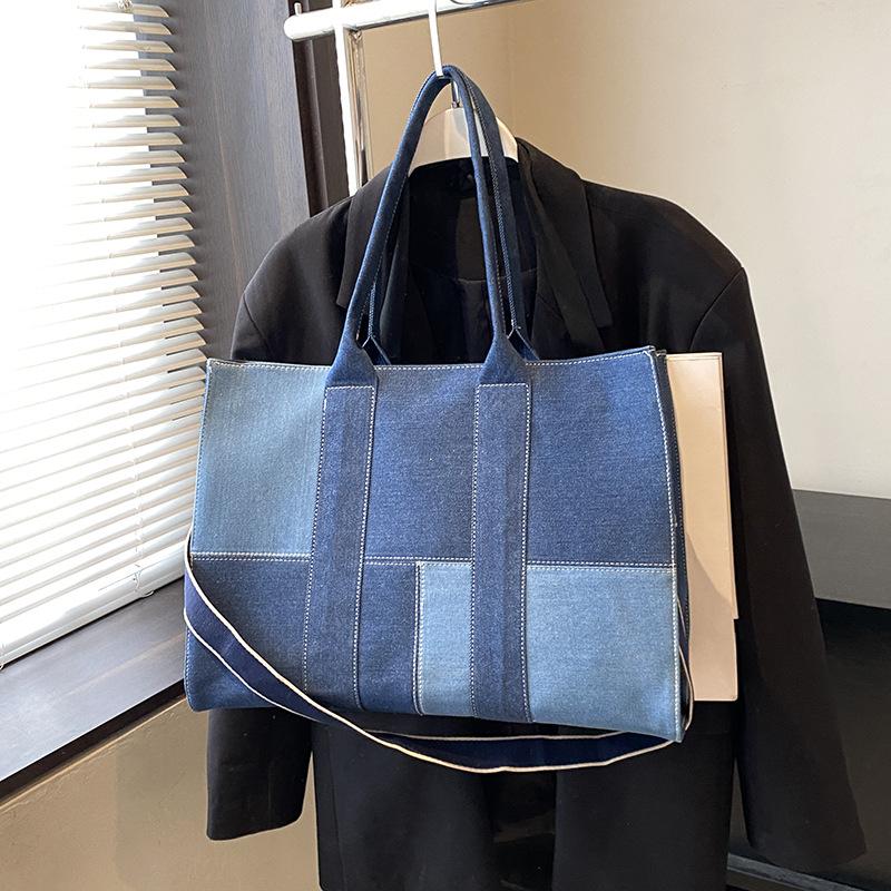Large Capacity Denim Bag Women's New Shoulder Bag Commuter Tote Bag