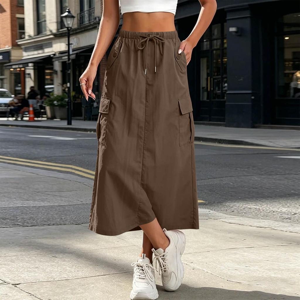 Women's High Waisted Cargo Skirt with Elastic Waist, Pockets and Slit, Color Casual Skirt for Everyday Wear