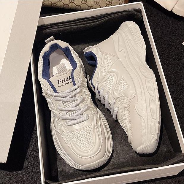 Mode Schnür-Plateau-Vulkanisierte Schuhe Damen Atmungsaktive Mesh-Plateau-Sneaker Damen Rutschfeste Dicke Sohle Walking-Schuhe Frau