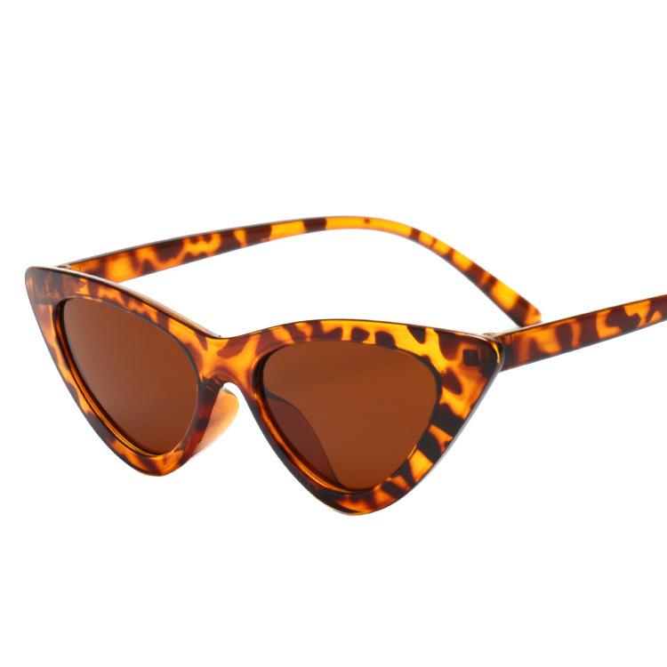 Stylishy Cat-Eye Sunglasses Women Classic Personalized Sunshade Classic Style Stylish Black Red Small Frame Triangle Female Gafas De Sol