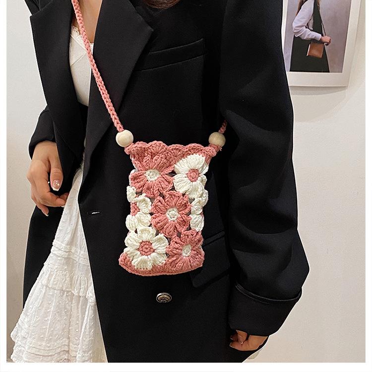 Handmade Crochet Floral Phone Bag, Cute Hollow Flower Crossbody Purse for Women, Knitted Small Shoulder Bag for Phone