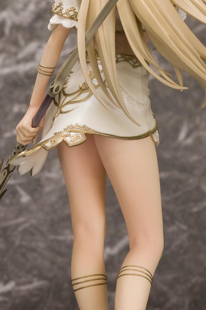 Lineage 2 Elf scale PVC painted finished (1/7 product)