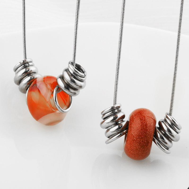 Natural Elegant Crystal Necklace For Women With Geometric Design And Titanium Steel Charm