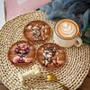 6/8 Stück Runde Holz-Untersetzer im Weihnachts-Design, Rutschfest und Hitzebeständig, Für Büro und Küche, Dekorative Tassenhalter, Geschenke