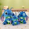 Plyšáci Stitch k pomazlení s designy držící žáby Pro dětský narozeninový dárek