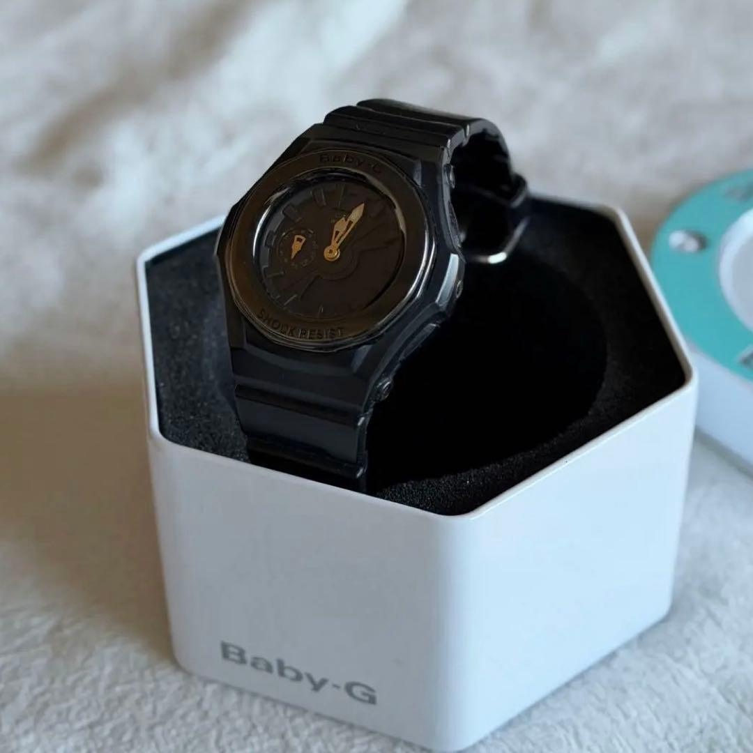 Baby-G SHOCK RESIST black watch