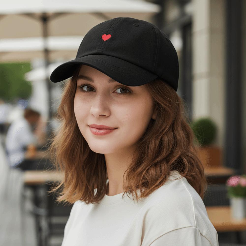 Simple Love Embroidery Baseball Cap Sun Protection Breathable Sun Hat Adjustable Sunshade Hat Men and Women