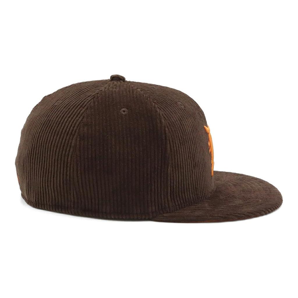 New Era 59FIFTY MLB Corduroy Dark Size 7 Dark Brown Cap, Brown, 3/8, 5950, 8W, Cord,