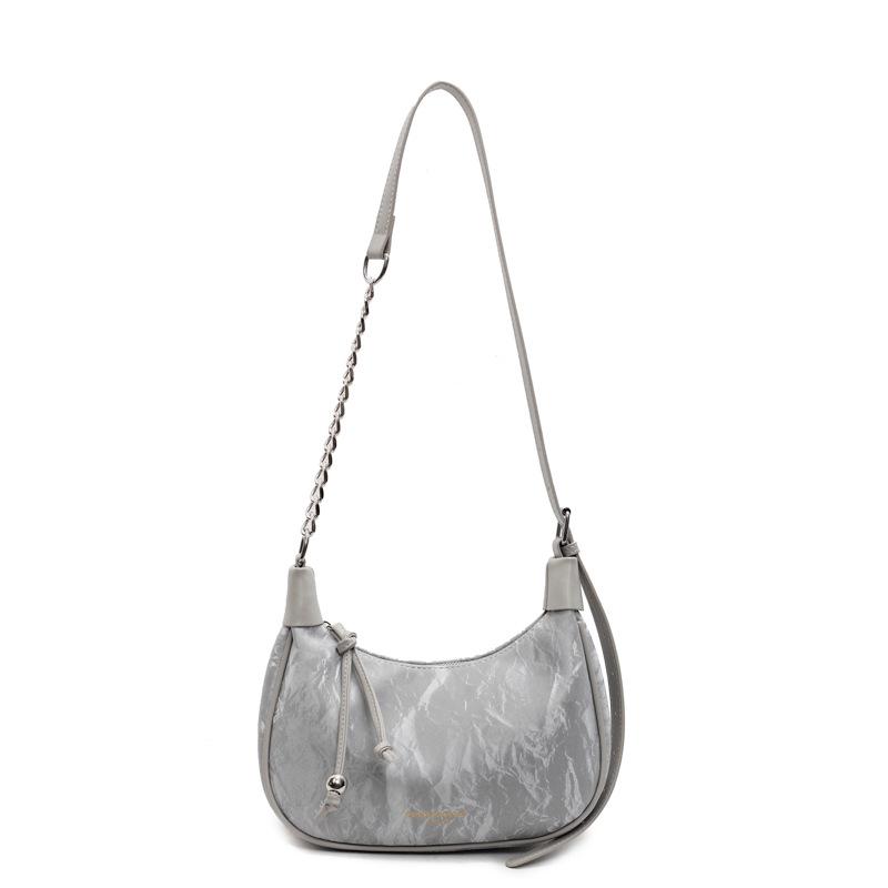 Fashion New High-end Korean Version Niche Design Messenger Bag Women's Casual Versatile Commuter Solid Color Chain Shoulder Bag