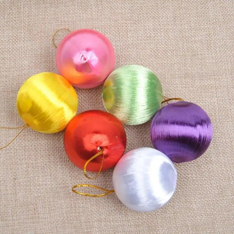 Vánoční koule Ornamenty Barevné hedvábné koule Vánoční sněhová koule přívěsek Vánoční ozdoby na stromeček