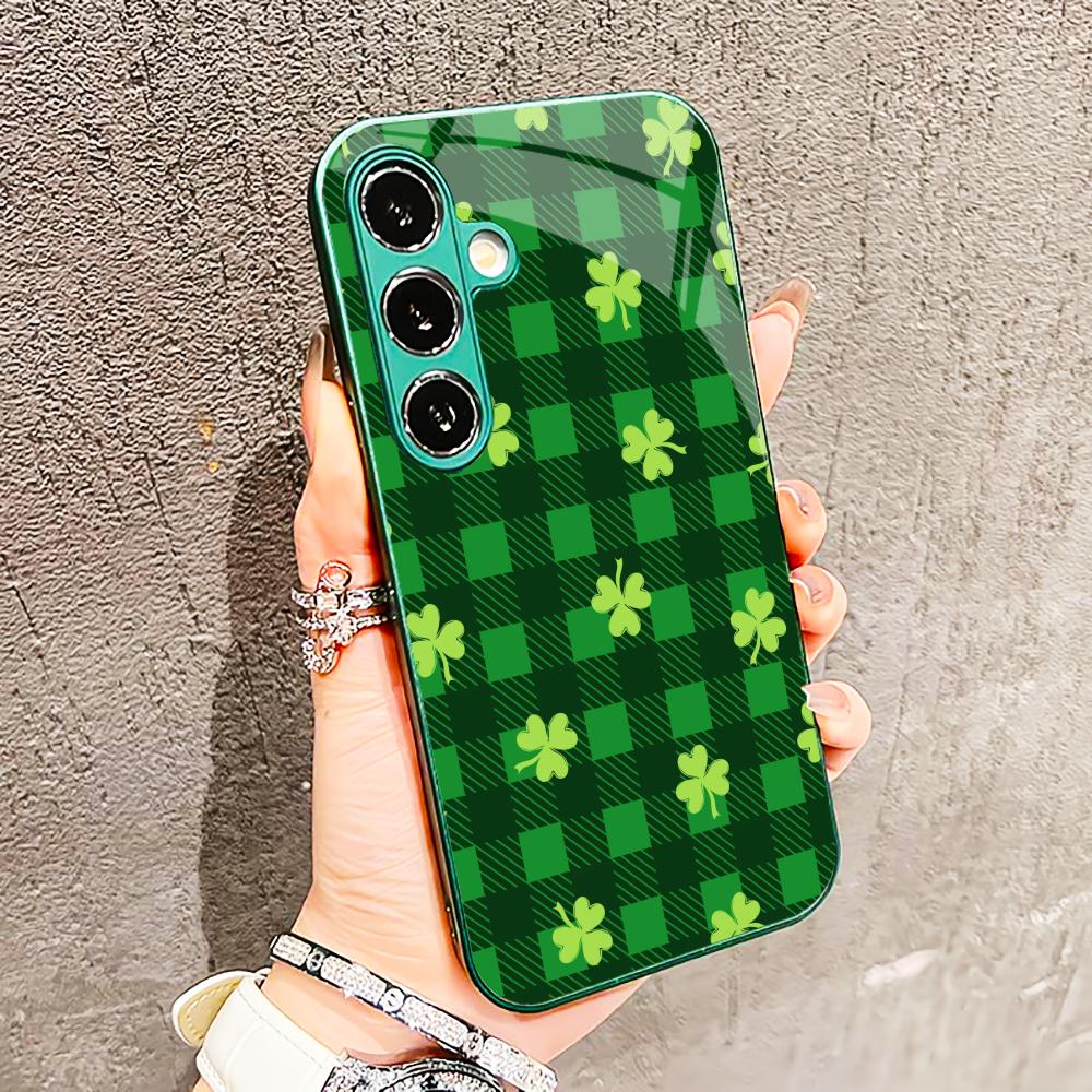 Burdock four-leaf clover Glass PhoneCase for Samsung Galaxy S26 S25 S24 S23 S22 S21 FE Ultra Plus Built-in glass green Exquisite