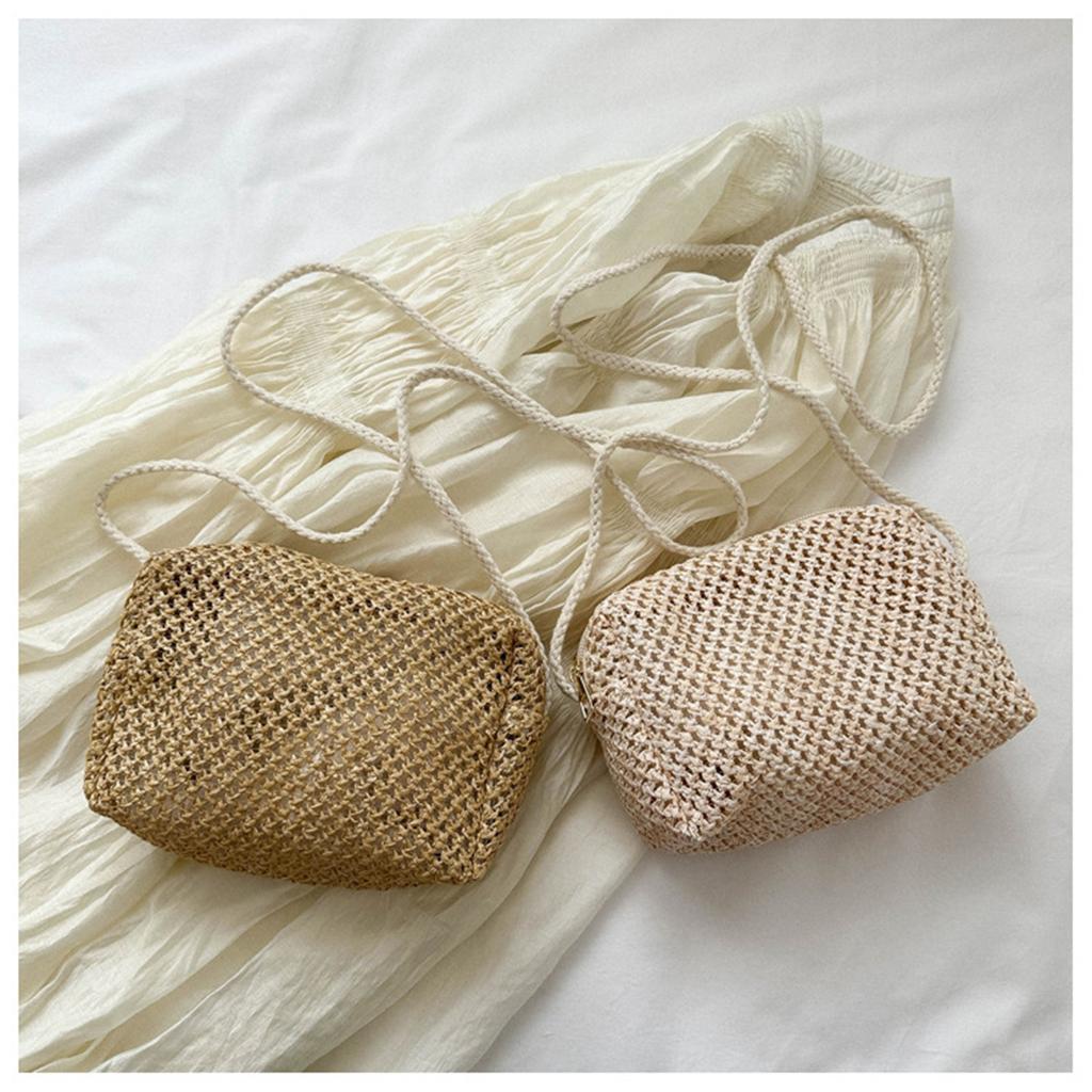 Summer Mini Handwoven Beach Bags for Women Small Fresh Crossbody Straw Pouch Square Bag Makeup Pouch