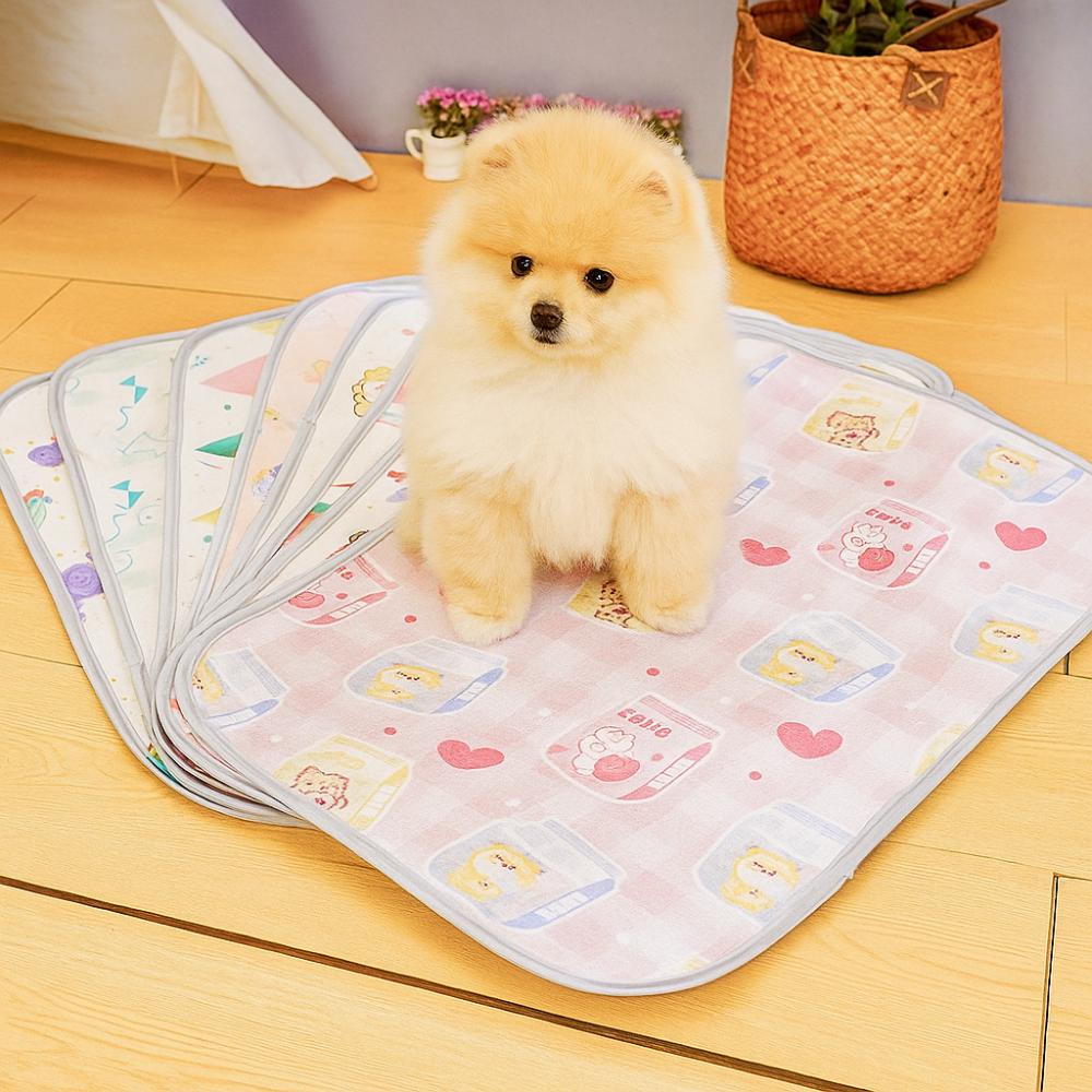 

Wear-resistant Dog Kennel Mats Moisture Proof Cooling Cat Mats Pet Dog Ice Mats Indoor Use S-Style 1