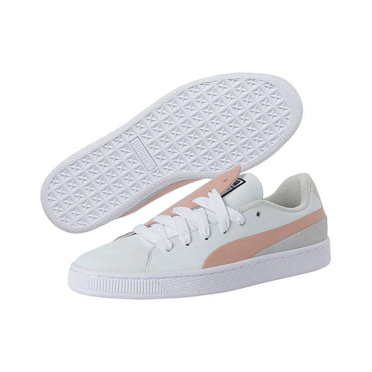 PUMA Basket 'Crush Paris' Women's 369598-01