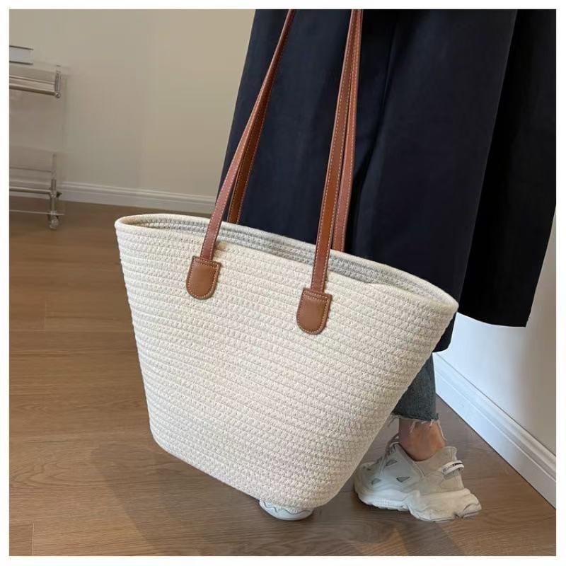 New One Shoulder Cotton Rope Straw Woven Bag Versatile Handmade Woven Bag Women's Large Capacity Tote Bag Beach Vacation Bag