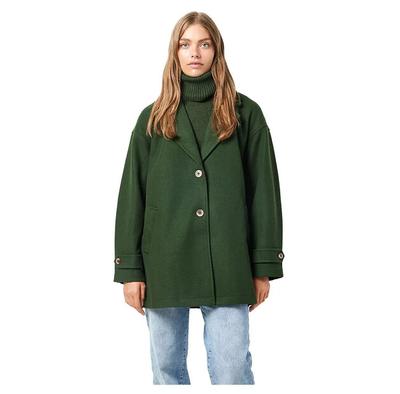 Noisy May Alicia Jacke
