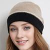 Inverno Cashmere Protezione Orecchie Caldo Cappello Lavorato a Maglia Colore a Contrasto Cappello a Pompon da Donna