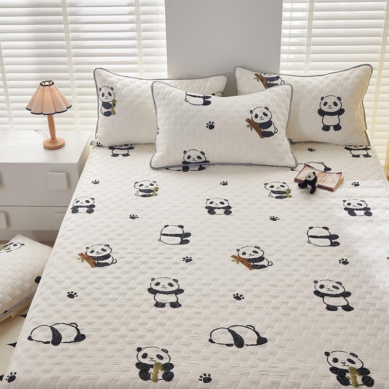 Thicken Bed Cover Cartoon Style Bedspread Quilted Mattress Cover Soft Bed Linen Elastic Bedsheets cubre colchón (No Pillowcase)