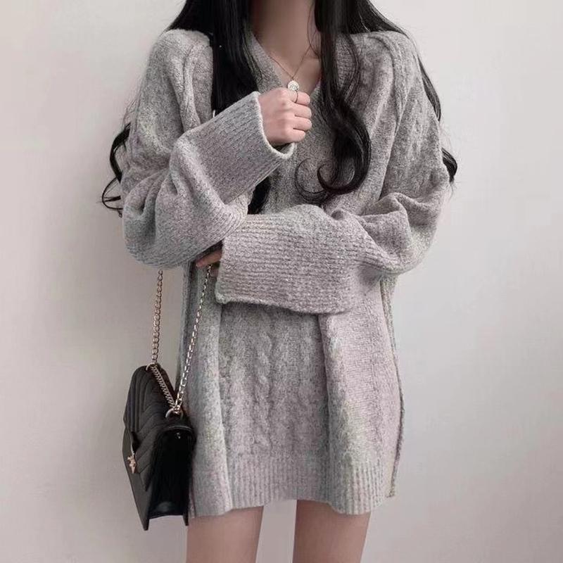 Autumn and winter V-neck mid-length twist ladies pullover sweater skirt, retro large size temperament dark gray ladies all-match sweater 6804#