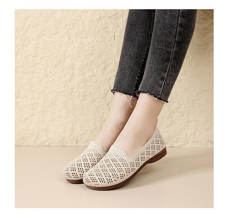 New One-step Mesh Shoes, Bean Shoes, Soft Soled Women's Sandals, Flat Bottomed Breathable Mom Shoes, Women's Shoes