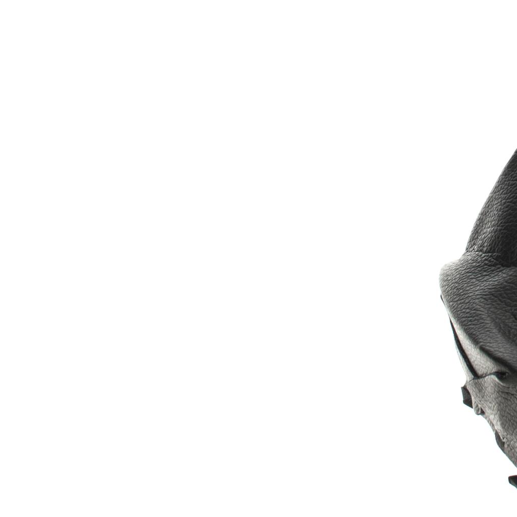 VW Polo IV 01-09 Gear Shift Knob with Gaiter, 5 Speed