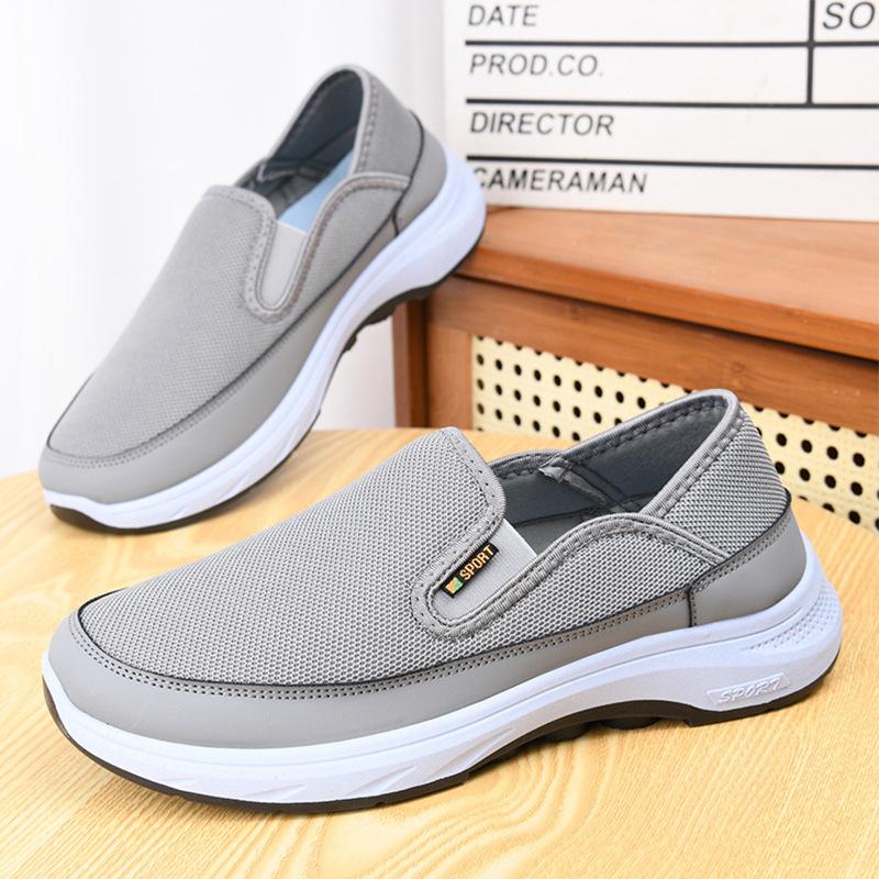 Cloth Shoes Men's Breathable Walking Shoes Soft Sole One Pedal Lazy Casual Shoes