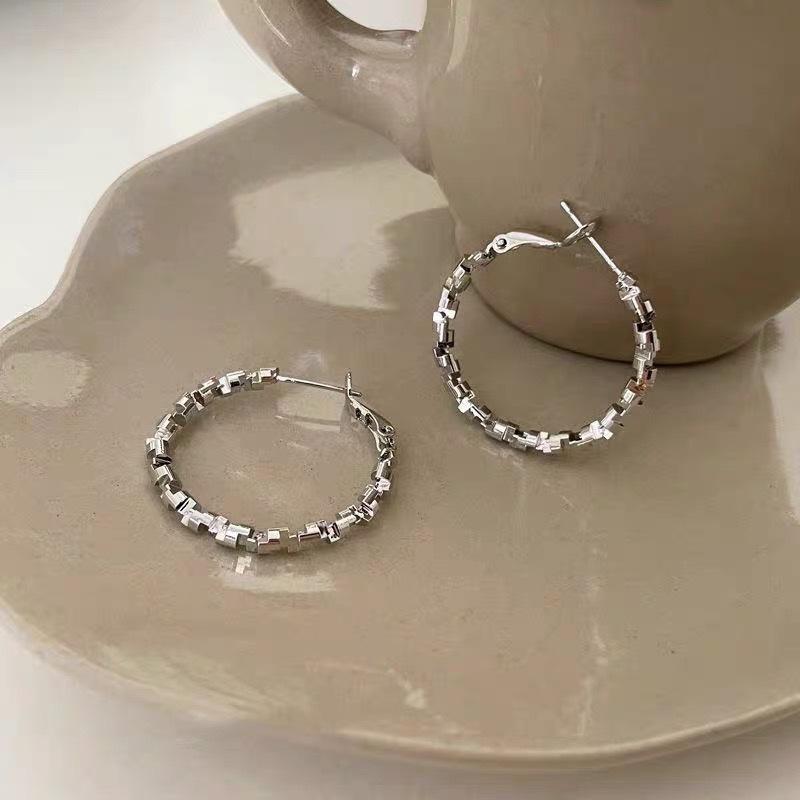 Simple broken silver hoop earrings new hot style high-end earrings earrings niche design earrings for women