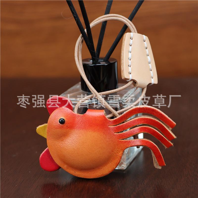 The First Layer Of Cowhide Chicken Pendant, Car Keychain, Leather Rope, Bag, Pendant, Accessories, Zodiac Gifts.