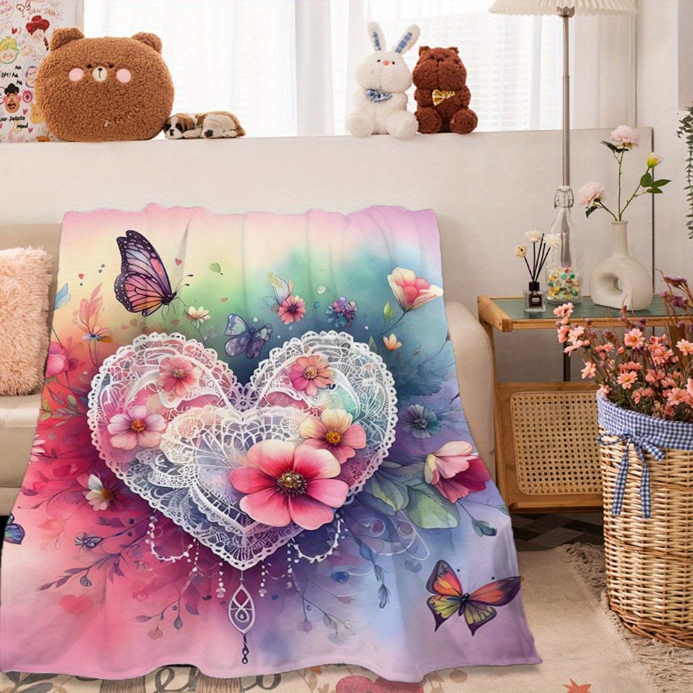 Colorful heart-shaped floral pattern Flannel printed blanket suitable for all seasons suitable for living office sofa and travel