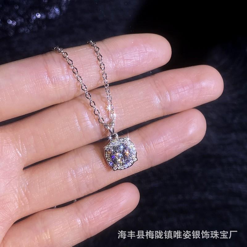 Moissanite Pendant Necklace Minimalist Square Clavicle Chain Women Fashion Jewelry