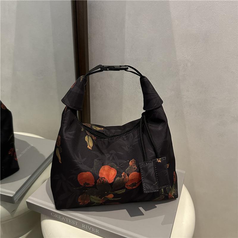 

Премиальная темпераментная сумочка универсальная женская трендовая легкая повседневная на плечо мессенджер красный