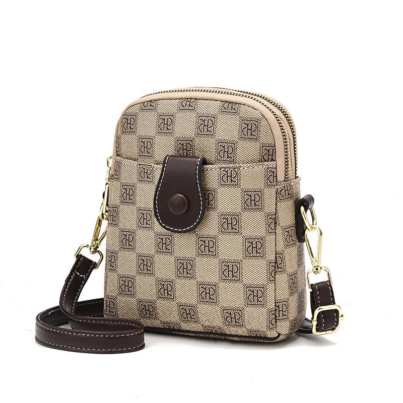 women's bag 2025 new mini mobile phone bag women's bag fashion small square bag versatile shoulder messenger bag women