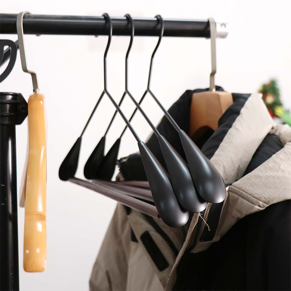 3PCS Thickened Beech Wood Hanger Light Luxury Anti Slip Hanger Traceless Hanger  Clothing Store