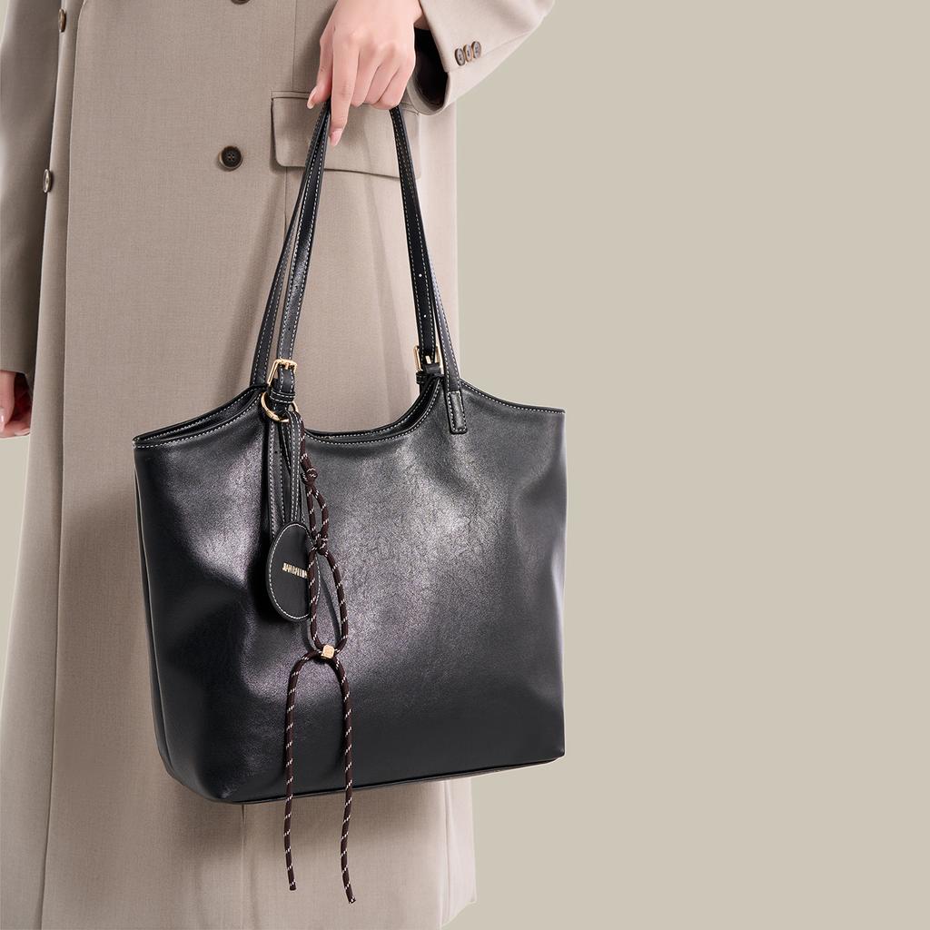 Shoulder Bag Women'S Spring Fashion Versatile High Sense To Work Commuter Bag Large Capacity Tote Bag