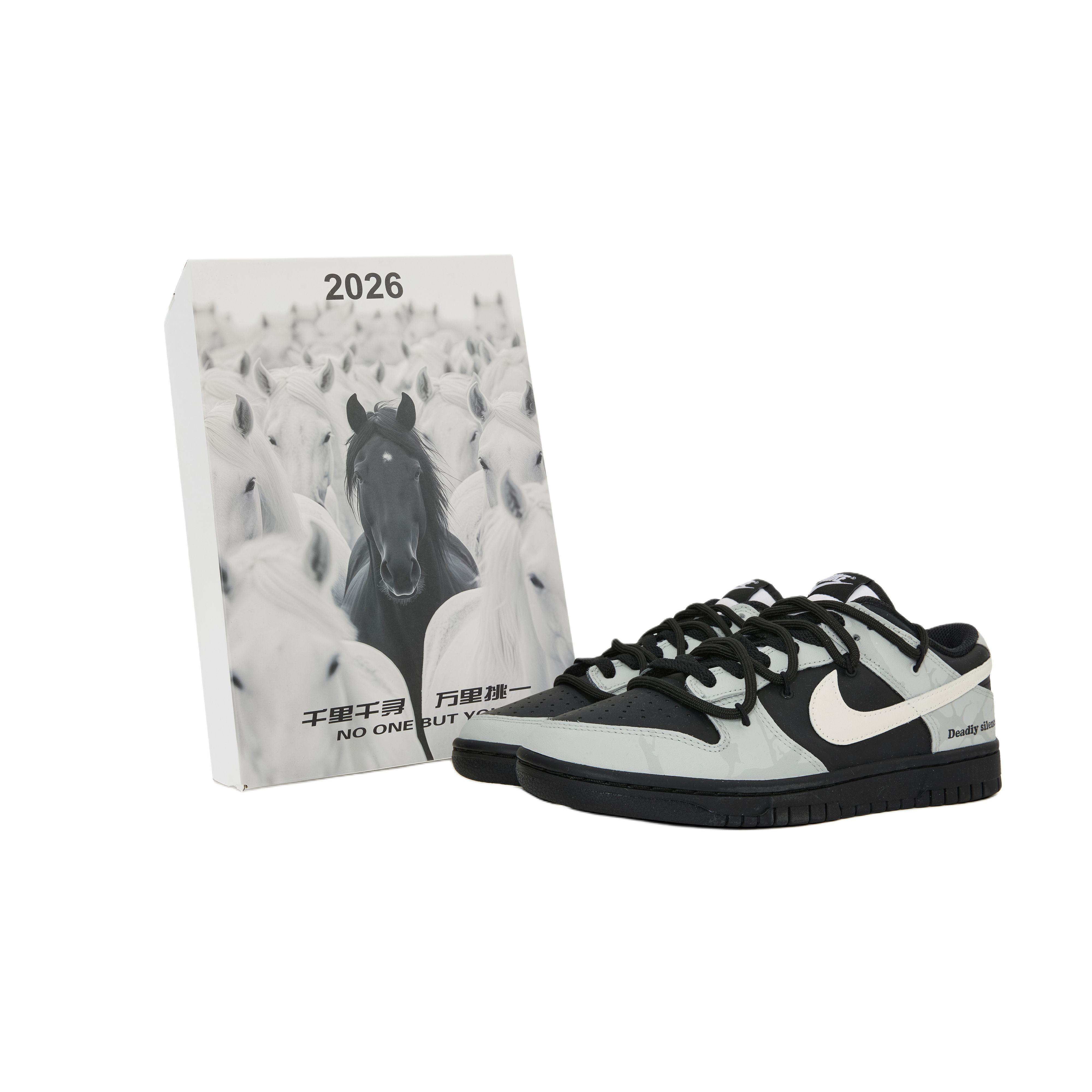 

Nike Dunk Abrasion Resistant Low top Skateboard Shoes Unisex Black Gray HF5441-100(Team575-) 40
