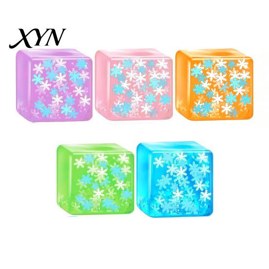 Calming Cube Toys Ice Stress Relief Toy, Glow-in-the-Dark Snowflake Filled Cube, Clear Sensory Toy Luminous Adults and Kids