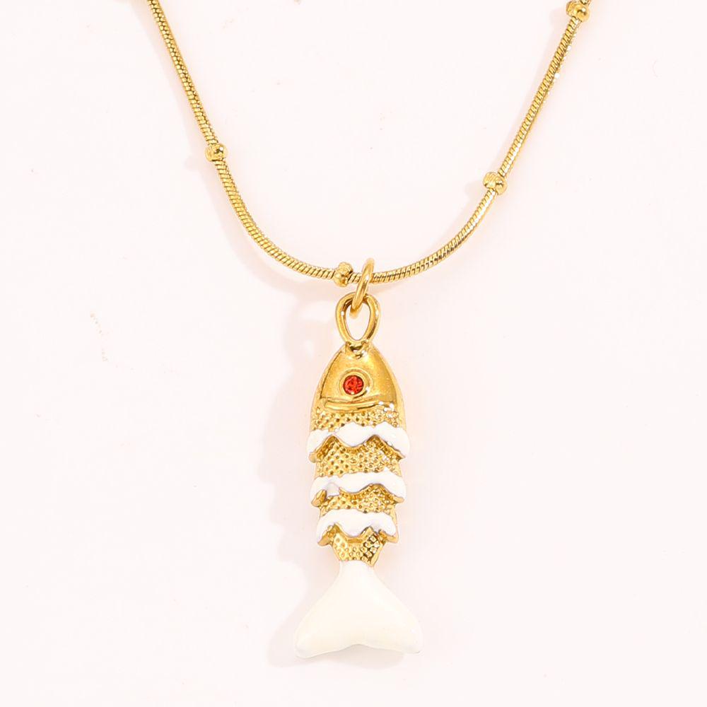 

Elegant Titanium Steel Koi Necklace: Exquisite Carp Pendant on Clavicle Chain for Women