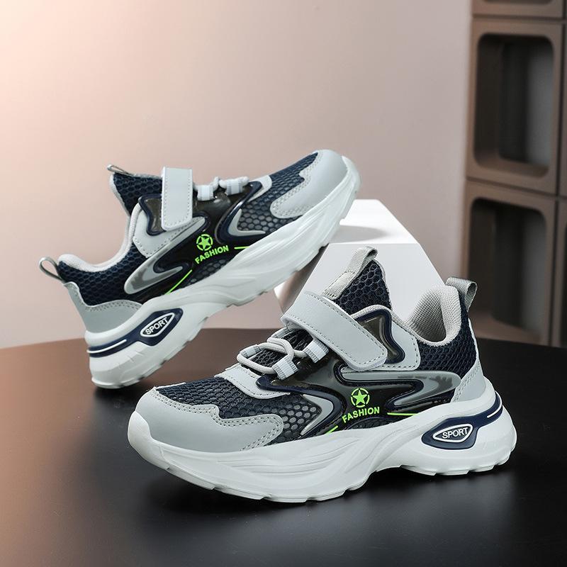 

Children s casual shoes breathable single net fashion students 2025 spring new soft-soled non-slip wear-resistant primary school sports shoes 40