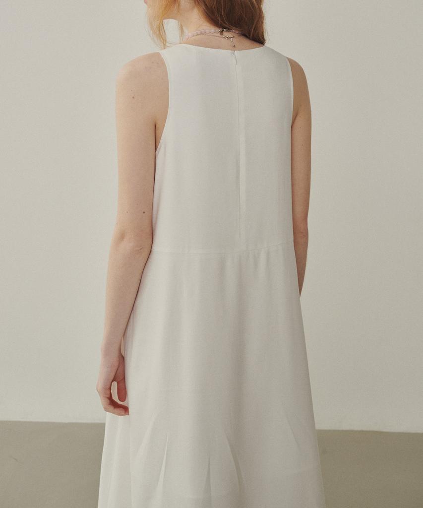Melly And Rose Flare Long Dress (315300)_White