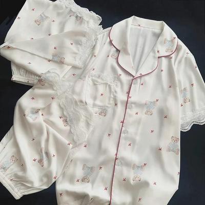 Söt Björnspets Pyjamaset för Kvinnor: Tre-delat kortärmat vår/sommar-loungewear