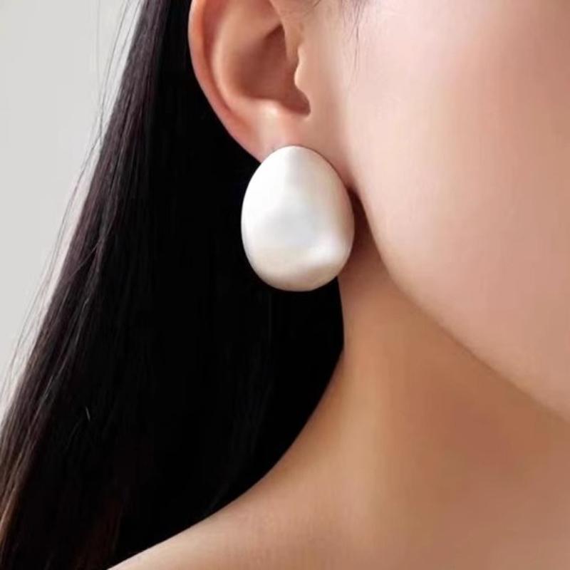 Vintage Minimalist Ladies Accessories Elegant Jewelry Matte Frosted Metal Brushed Oval-shaped Geometric Earrings Tide Cold Earrings Female