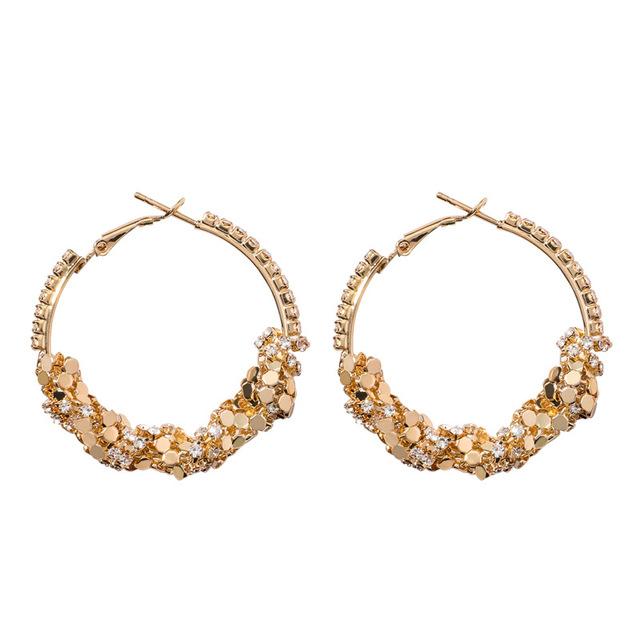 2 Colors New Fashion Jewelry Personalized Wild Trend Temperament Earrings Crystal from Austrian Women and Female