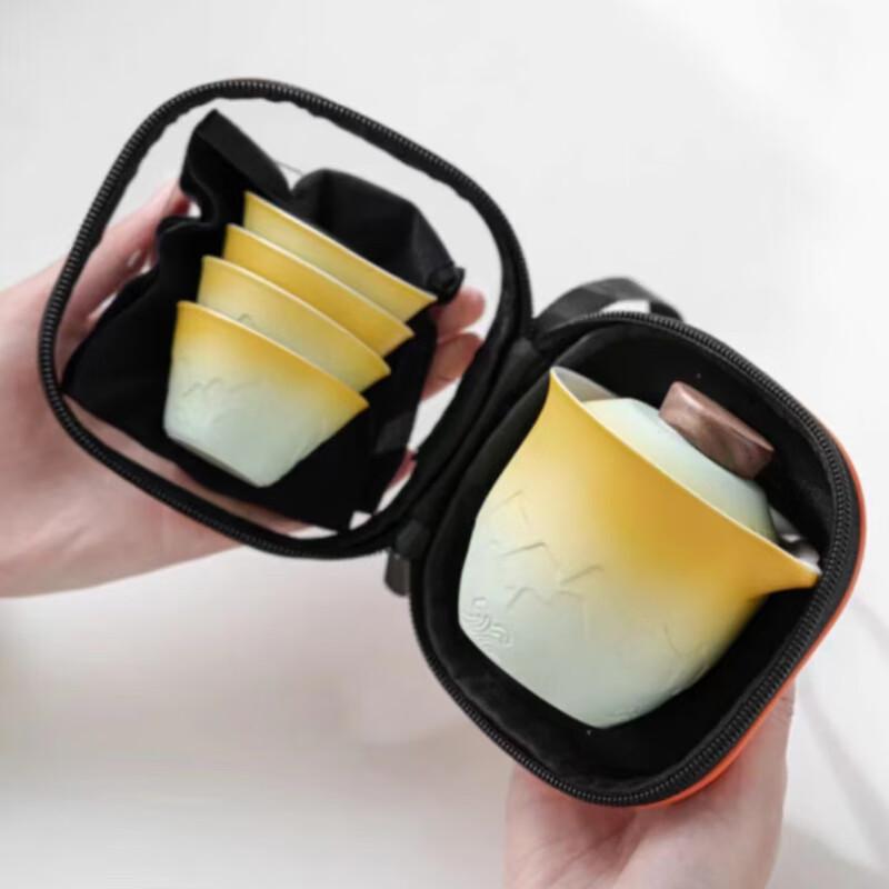 SIYUTANG A Thousand Li of Rivers and Mountains Embossed Silk Scarf Set